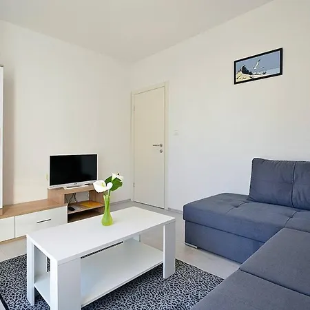 Dinka Milicic Apartament *
