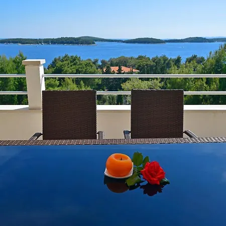 Dinka Milicic דירה