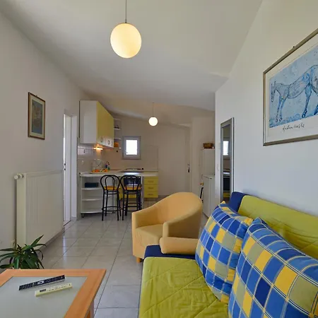 Dinka Milicic דירה *