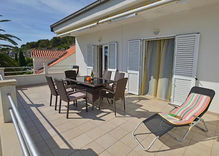 Dinka Milicic * Hvar Town